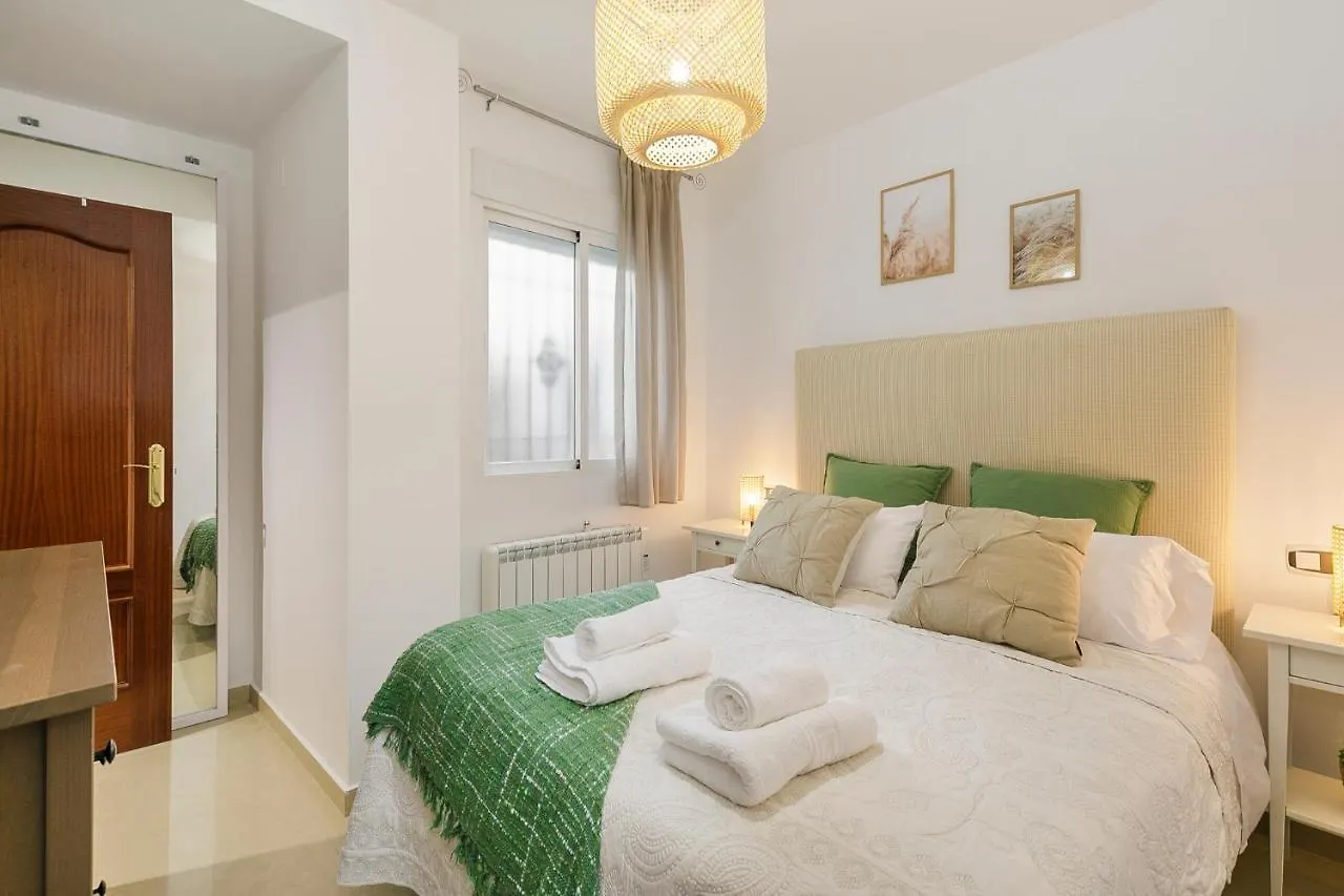 Apartamento Para Vivir Granada Con Parking